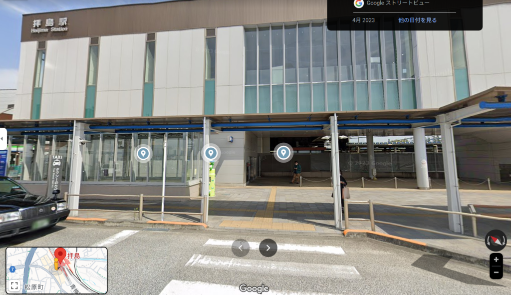 ピーポくんが倒れたJR拝島駅西側ロータリー
